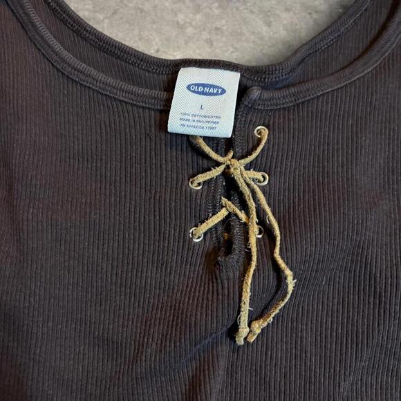 Old Navy chocolate brown cropped lace up top sz large - Picture 6 of 8